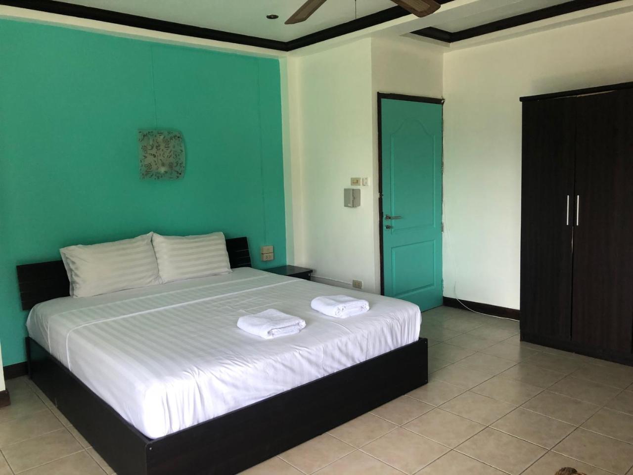 Supergreen Hotel Чалонг Екстер'єр фото